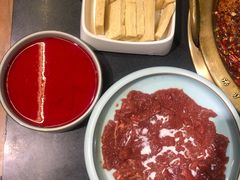 -沸炉重庆老火锅(军事博物馆店)