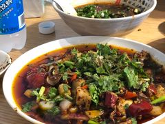 -杨三孃跷脚牛肉(中粮鸿云悦街店)