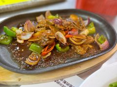 -明记烧鱼美味店
