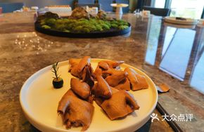 Tonifying Herbal Pigeon