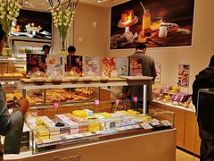 面包甜点陈列柜-好利来(东四店)
