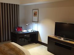 -尊爵天际大饭店 (近台茂)