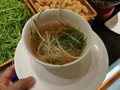 -上海西藏大厦万怡自助餐厅(徐汇店)