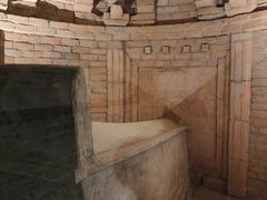 -洛阳古墓博物馆