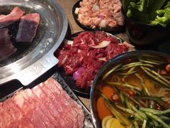 -石记东北风味烤肉店(子固路店)