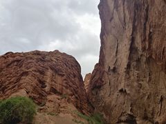 -天山神秘大峡谷