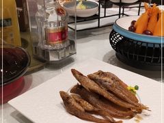 -骏莱海鲜鱼港(五角场店)