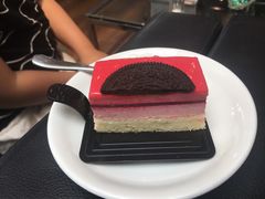 -天津波士信达奔驰4S店(卫津南路店)