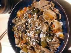 -本格丼·炭火烤肉饭(大悦路成都大悦城店)