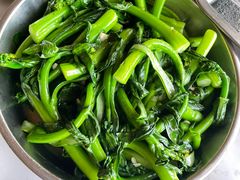 -堤边美食