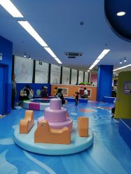 -孩子王童乐园(马群店)