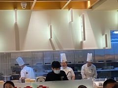 -关东小磨东北菜(漕河泾印象城店)