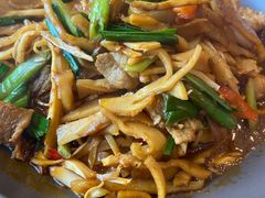 -侬佳蒸菜馆(听潮店)