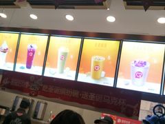 门面-蜜雪冰城(曼哈顿十字路口店)