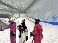 -哈尔滨热雪奇迹