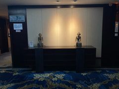 -杭州西湖艺联君亭酒店(黄龙体育中心地铁口店)