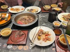 -牛YO寿喜烧·铁板烧和牛火锅自助(市府恒隆店)