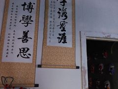 -荒岛实景沉浸密室(江汉路1店)
