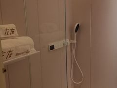 -左右Massage/Spa(长寿路店)