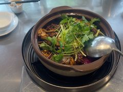 -胡须佬鸡煲四季火锅店(石厦西村直营店)