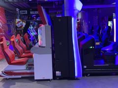 -嗨翻Hi-Fun竞技主题乐园·蹦床亲子生日轰趴(国光1937店)