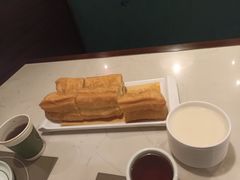 招牌超大油条-悦满楼·西关名点·湛江名菜(航空综合大厦店)