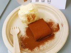 -HUGS coffee(东区店)
