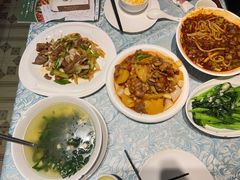 -巴扎美食·新疆菜·西域歌舞表演餐厅(新疆大厦店)