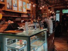 -西关84·History·Art·Cafe