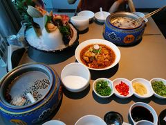 -享月汤皇·海鲜小火锅·聚会(曲江创意谷店)