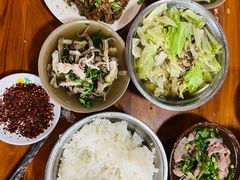 -周记翘脚牛肉
