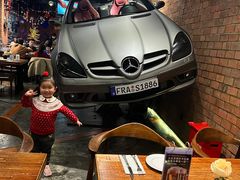 -1886德国汽车餐厅(外滩十六铺码头店)