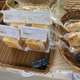 之前每次来这边都是去枫糖家买面包，忽略了这家店