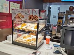 面包甜点陈列柜-肯德基(大兴火车站店)