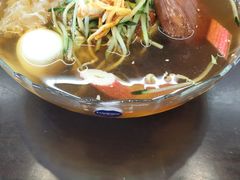 -服务大楼冷面(延大店)