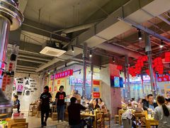 大堂-么肆烤肉·中式自助·烤肉大排档(街道口季佳PAI店)