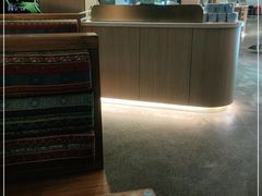 -蜜桃餐厅·伴山(湖滨商业街店)