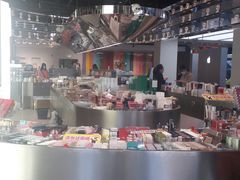 -苏宁极物(苏宁生活广场店)