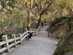 -灵岩山风景区