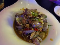 -西街夜油条·麻团包乌饭