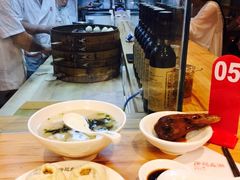 -凤起龙游老面包子(凯德晶品店)