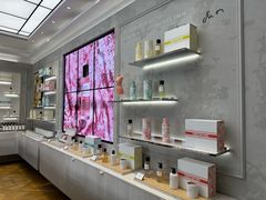 -Dior迪奥(上海世茂广场店)