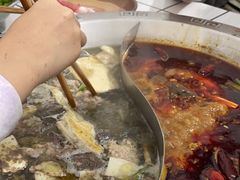 -重庆故事姊妹老火锅(财经学院店)