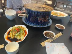 -华冠悠岚·庭院餐厅(青城后山店)