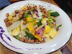 大拌菜-彭记铁锅肥肠(东四总店)
