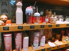 零售区-星巴克(广州动漫星城东区店)
