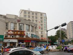 -宝岛甲壳虫KTV(蓝天路店)