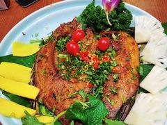 -老滇山寨•云南特色菜•地方菜•民族风情歌舞表演(金碧店)