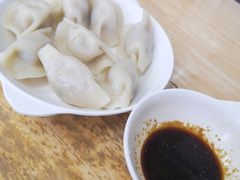 -万惠香扁食(西湖店)