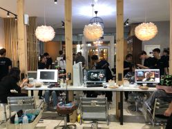 -HAIR HERE造型